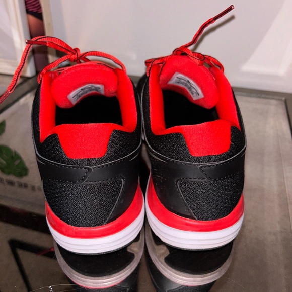 Nike dual fusion light to red black and reflective size 8 men’s 9.5 womans - Picture 4 of 7